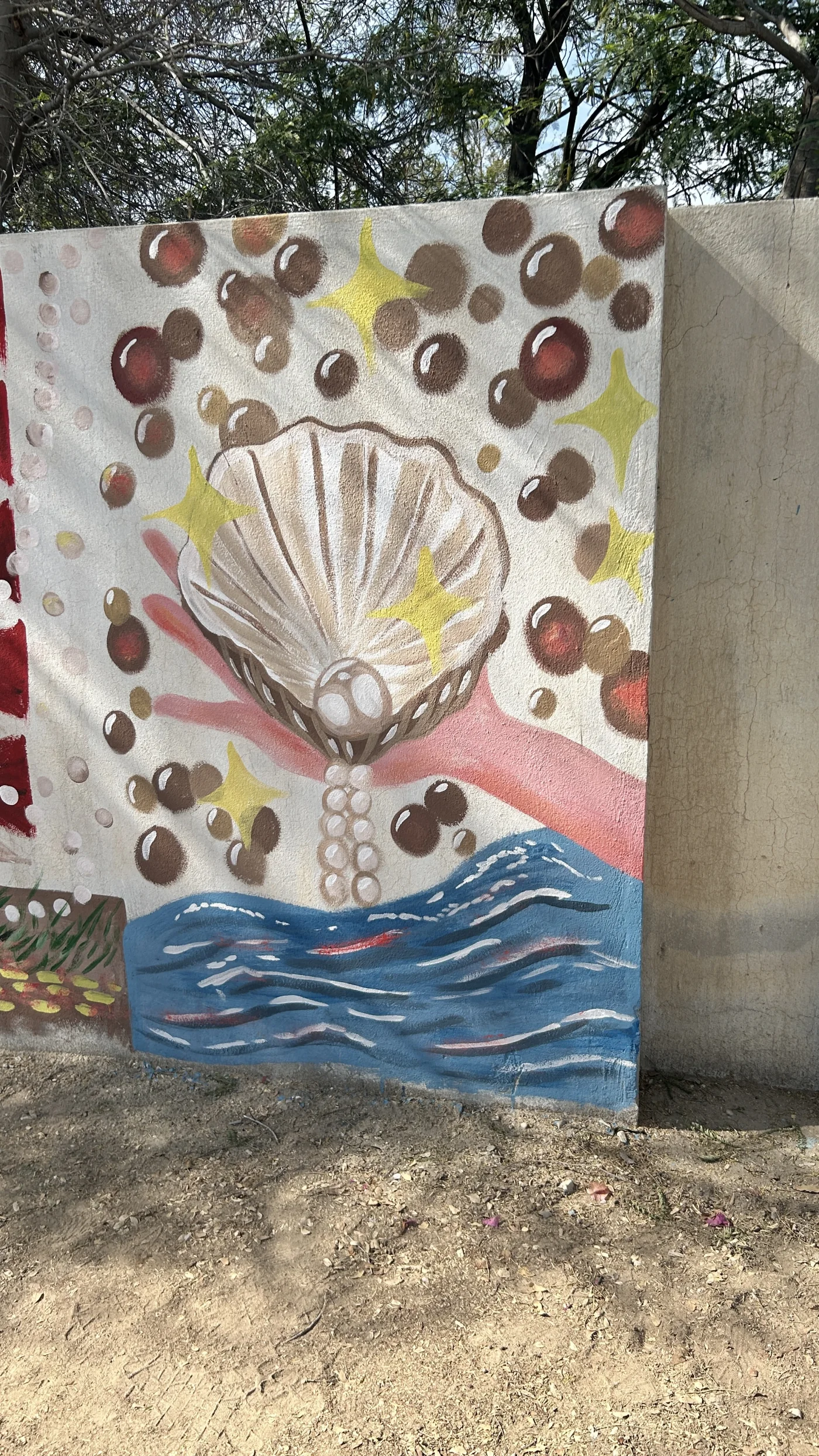Pearl Mural